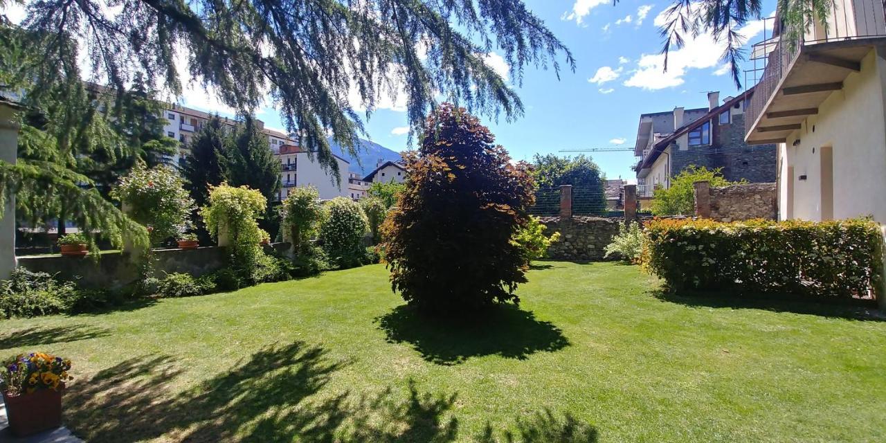 Casa Di Sant'Anselmo Aosta - Il Parco Appartement Buitenkant foto