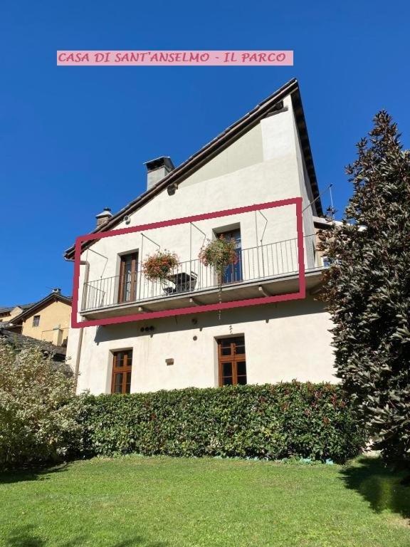 Casa Di Sant'Anselmo Aosta - Il Parco Appartement Buitenkant foto